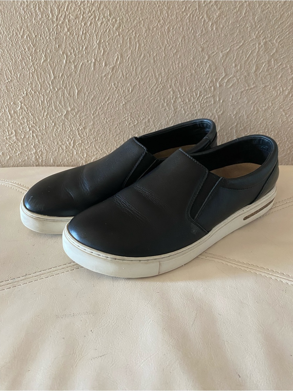 Birkenstock Oswego Black Leather Slip-On Sneakers w/ White Sole Size 41 wide 41E